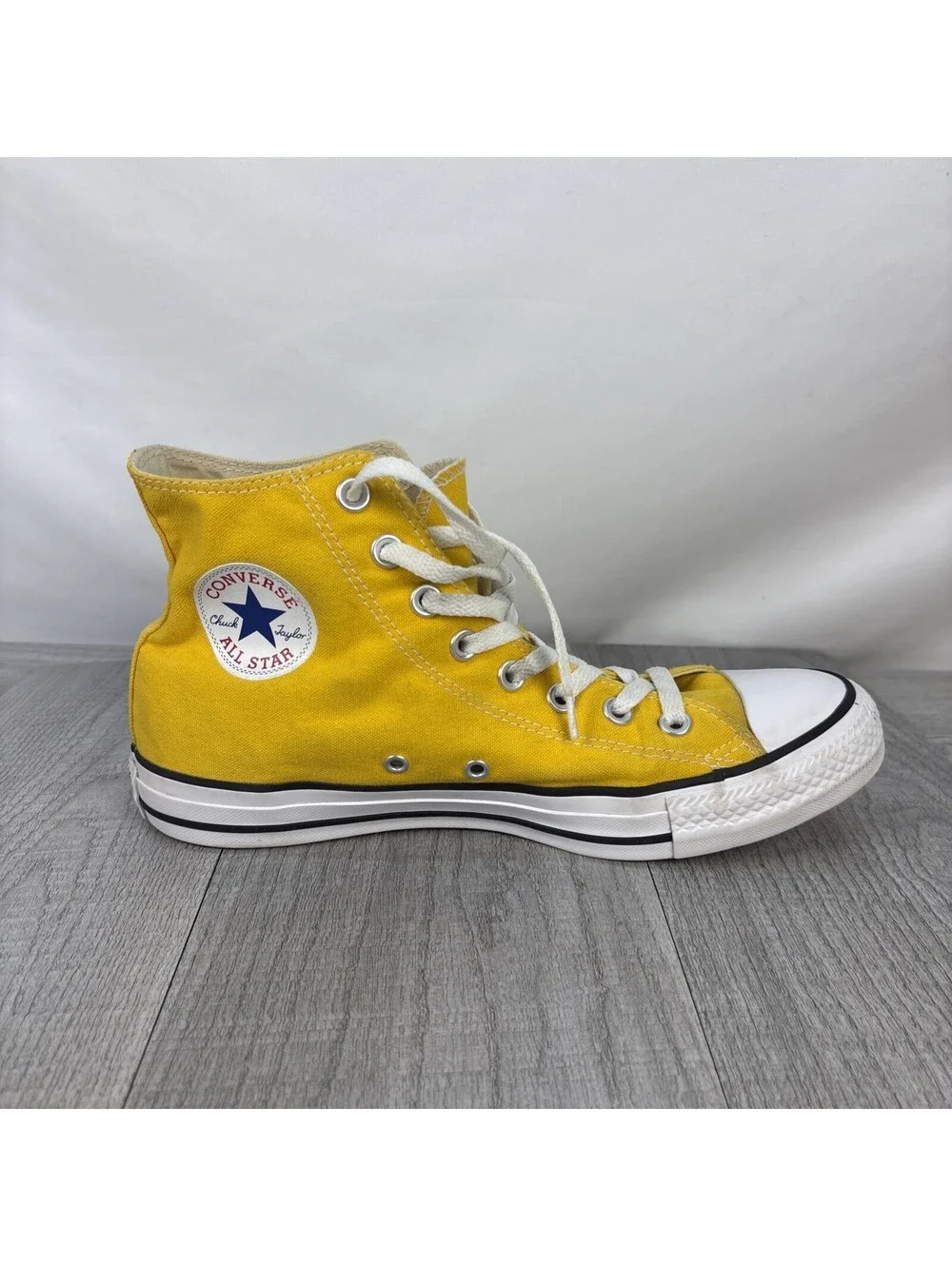 Converse Chuck Taylor Yellow High Tops M8 W10